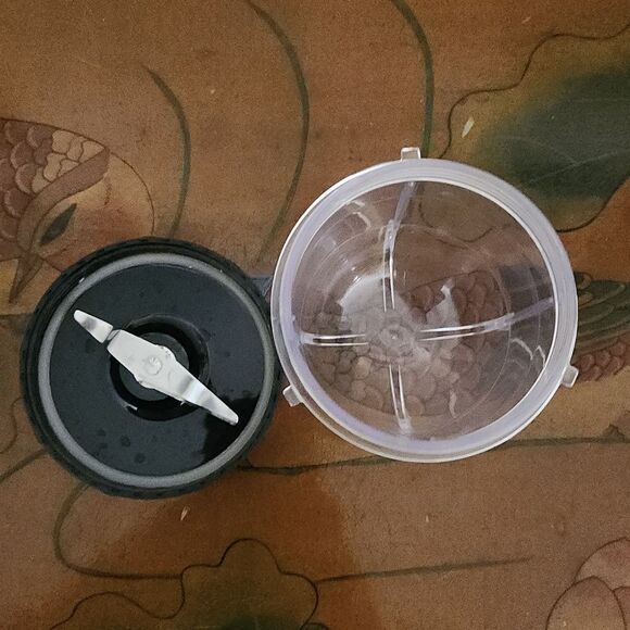 Magic Bullet Cup and Blade - Picture 4 of 5